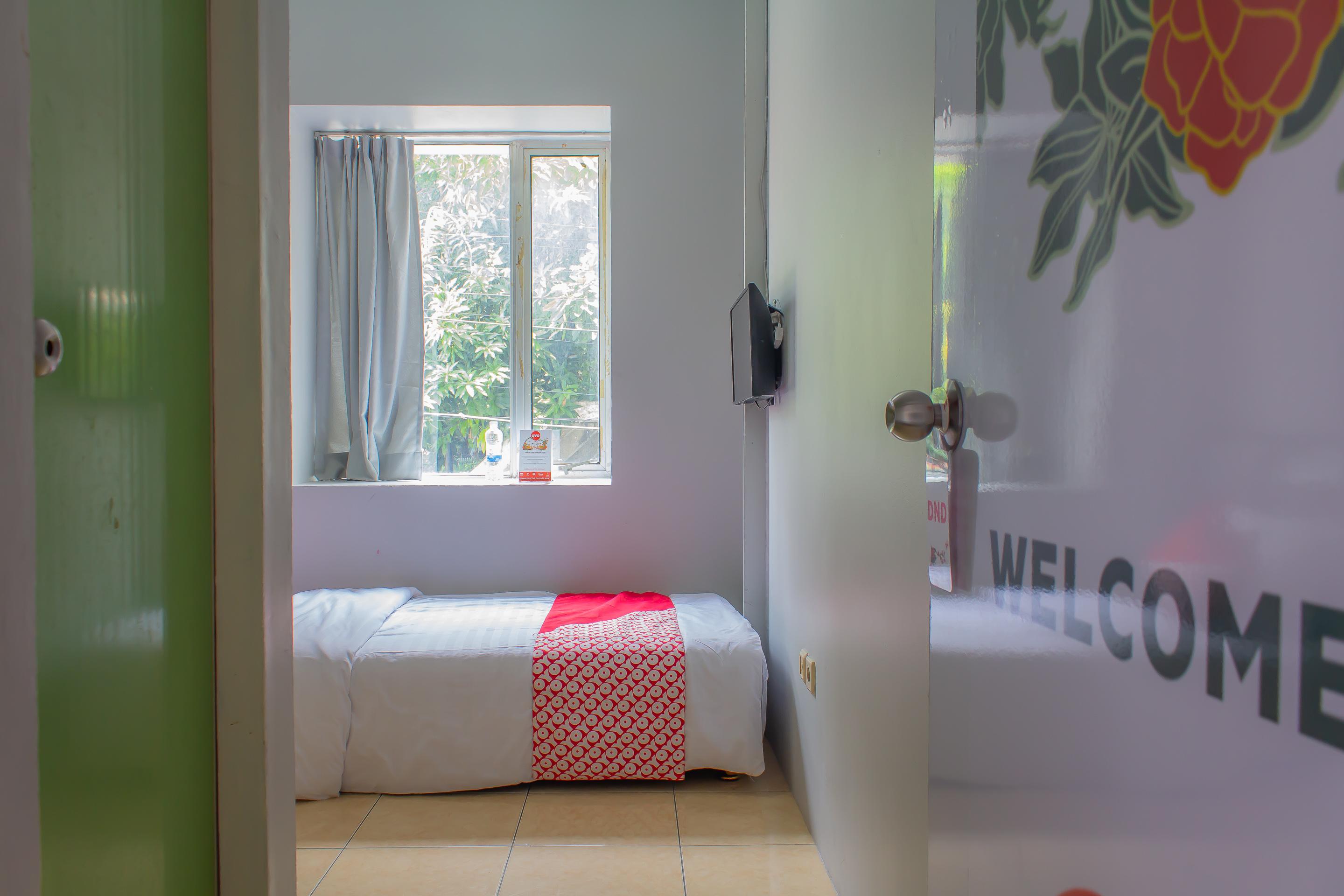 מלון ג'קרטה Oyo 208 G House מראה חיצוני תמונה