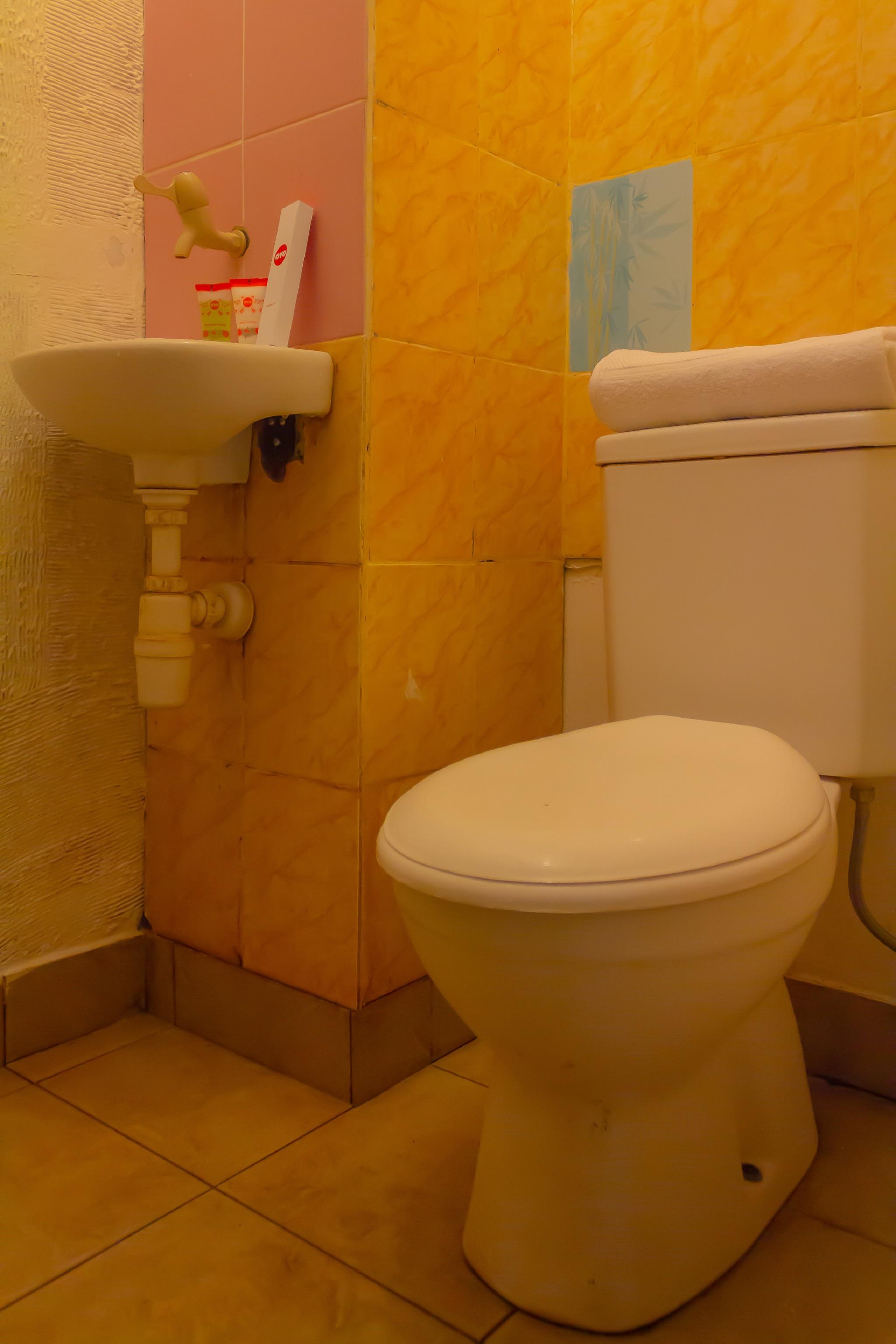 מלון ג'קרטה Oyo 208 G House מראה חיצוני תמונה